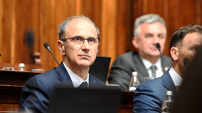 Vlada: Macut naložio da se združenim snagama, pa i žandarmerijom, pomogne ljudima u nevremenu