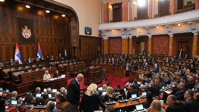 Vlast "objasnila“ zašto se usvaja ZAKON O LEGALIZACIJI po hitnom postupku