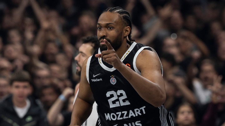 Poznato zašto Parker nije igrao protiv Fenera