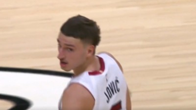 Jović BRILJIRA na terenu protiv Majamija (VIDEO)