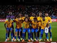 Vlada suspendovala reprezentaciju, smenila stručni štab i oterala prvu zvezdu posle kraha