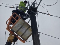 EDS: Više od 600 montera na terenu, stabilizovana situacija sa napajanjem strujom (FOTO)