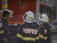 Autobus sa skoro 50 ljudi zapalio se na autoputu u Rumuniji