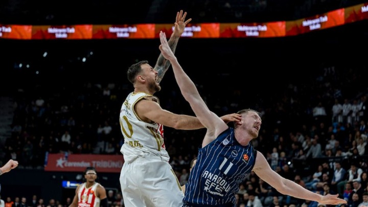 "Tim je razbijen, svako pokušava da radi nešto svoje": Centar Zvezde bez zadrške posle debakla u EL