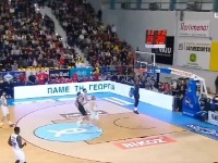 BEZ GREŠKE Tajrik Džons debitovao za Olimpijakos (VIDEO)