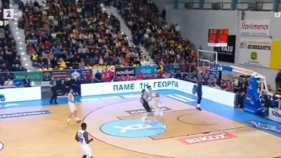 BEZ GREŠKE Tajrik Džons debitovao za Olimpijakos (VIDEO)