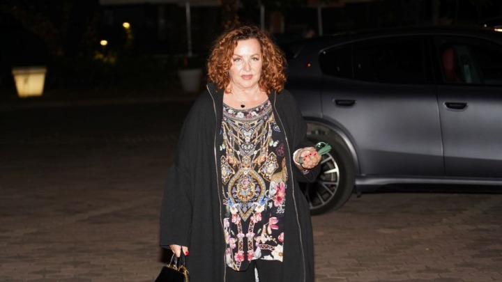 "Ljudi su bez struje, nemamo grtalicu od 600 evra, a oni prave doček Srpske Nove godine": Za koncert Ane Bekute u Čačku 4,5 miliona