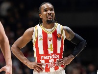 DEFINITIVNO Rastali se Crvena zvezda i Devonte Grejem