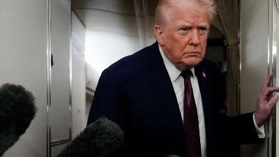 Tramp proziva Grenland: Od odbrane imaju dvoje psećih sanki (VIDEO)