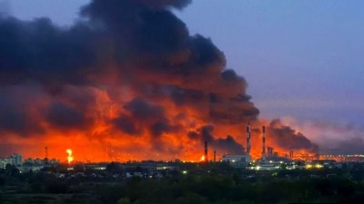 Udarac za Ruse: Platforme Lukoila u plamenu, raketni sistem uništen (VIDEO)