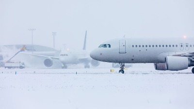 HAOS na aerodromu u Beču: Pomeren i let za Niš