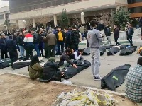 Mrtvačnice PREPUNE: Raste broj stradalih tokom protesta u Iranu (FOTO)