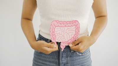 Sa 24 godine otkriven mi je RAK DEBELOG CREVA: IGNORISALA sam OVA 3 simptoma - nemojte i vi (VIDEO) 