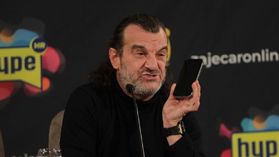 Oglasio se Aca Lukas u vezi sa privođenjem "Tužićemo organizatora": Umesto spektakla, publika je ostala bez koncerta