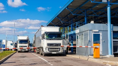 Kontrole, hapšenja i zabrane: Problemi za srpske vozače u Šengenu