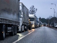 Prevoznici iz Srbije, CG i BiH danas BLOKIRAJU granične prelaze