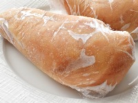 Odmrzavate meso na sobnoj temperaturi? Greška koju mnogi prave, a može biti OPASNO PO ZDRAVLJE 