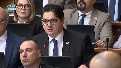 Zaposleni u JTOK na protestu ispred zgrade zbog Mrdićevih zakona