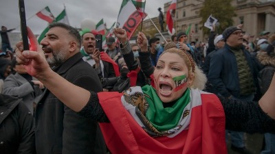 Krvavi obračun iranskih vlasti sa protestima: Snajperisti, mrtvačnice, skrivene grobnice (VIDEO)