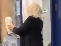 "Nastaviće se…“: Oglasili se studenti nakon što je Darija Kisić otkinula deo makete sa likom Miloša Pavlovića