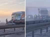 Auto SMRSKAN i zarobljen ispod šlepera! Prve slike nesreće na Pupinovom mostu: "Pozlilo mi je od prizora" (VIDEO, FOTO)