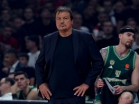 Oni će sanjati Pešića - Ataman kaznio igrače!