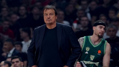 Oni će sanjati Pešića - Ataman kaznio igrače!