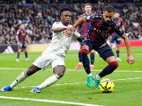 Navijači zvižducima rasplakali Vinija: Penal pogurao Real u Madridu (VIDEO)