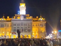 Evo koliko je bilo ljudi na protestu u NS: Vučićev podatak - mnogo manje 