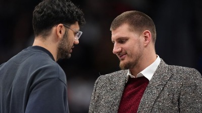Jokić gledao u čudu: Nestvarni Denver nastavio da MELJE (VIDEO)