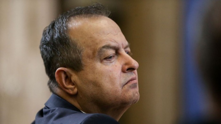 Dačić priključen na RESPIRATOR: Otkriveni novi detalji zdravstvenog stanja ministra policije