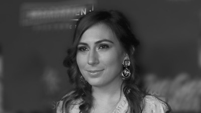 Ćerka glumca Tomija Lija Džonsa PRONAĐENA MRTVA u hotelskoj sobi: Imala je samo 34 godine 