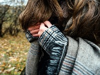 Da li ćete se razboleti ako izađete napolje sa mokrom kosom? Konačno razrešena dilema 