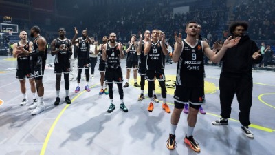 Zbog "delfina“ Partizan ranije protiv Igokee