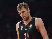 Vezenkov "eksplodirao" - Makabi namučio Olimpijakos