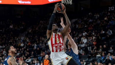 SAZNAJEMO: Ebuka Izundu ostaje u Crvenoj zvezdi, evo kakav dogovor je postignut