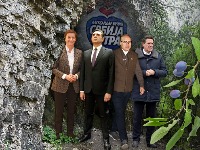 HOĆEMO LI SVI STATI POD JEDAN KAMEN (ŠLJIVU) Idu li ispod Brnabić, Gašić, Vučević i ostali?