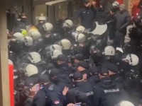 Policija intervenisala na Filozofskom fakultetu u NS: Akademci napustili zgradu (VIDEO)