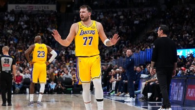 Dončić prestigao Jokića pred njegovim očima (FOTO)