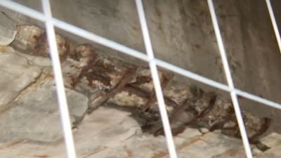 Počinje sanacija napuklih stubova saobraćajne petlje na Autokomandi