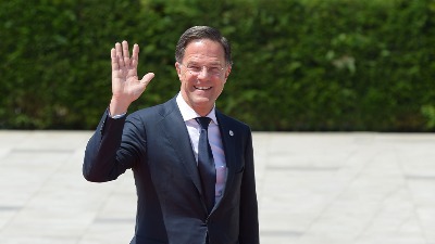 RUTE "NA UVCE" TRAMPU! "Nato ne sme da nervira predsednika SAD"