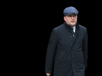 NIKOLA SELAKOVIĆ ILI KAKO SMO PUKLI KAO DRŽAVA Nisam ja budala - kao neki drugi