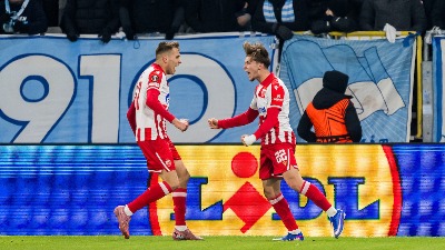 Crveno-beli dominiraju, domaći se ne vide na terenu: Malme - Zvezda 0:1