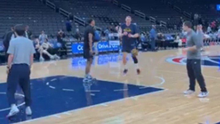 Ovome se NIKO nije nadao: Nikola Jokić PONOVO na terenu posle povrede! (VIDEO)