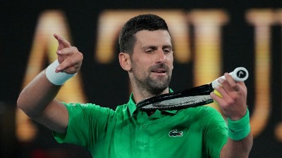 Ovu pesmu je Novak juče naručio na beogradskom splavu: Nikada ne biste pogodili koja pevačica je u pitanju