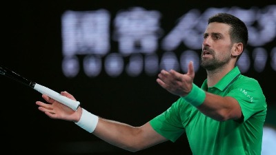 "Smiri se kretenu": Novak nasmejao sve izjavom