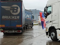 Blokade na granicama ne prestaju: Prevoznici čekaju odluku EU