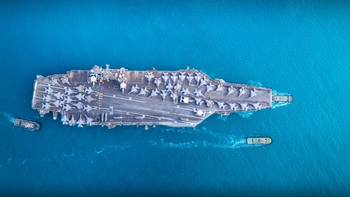 Amerikanci se HITNO oglasili posle vesti da je pogođen nosač aviona