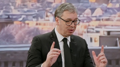 Vučić još jednom o ministrima: Nemaju prava da odmaraju kad je teško