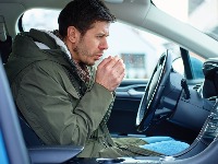 NAJVEĆA ZABLUDA svakog vozača: Mislite da radite ispravnu stvar, a zapravo svako jutro UNIŠTAVATE MOTOR AUTA 